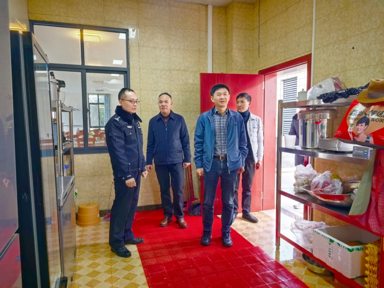 检查照片 (2).jpg