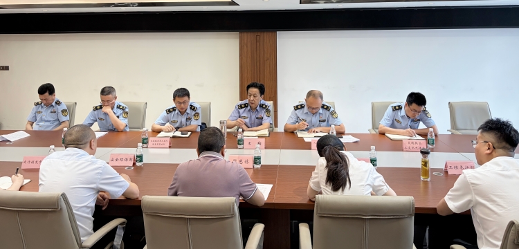 座谈会照片 (3).JPG