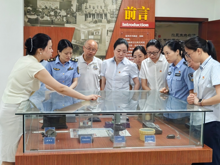 广南公司“五岗合一”联合临时党支部与南充市气象局机关第二党支部开展主题党日活动